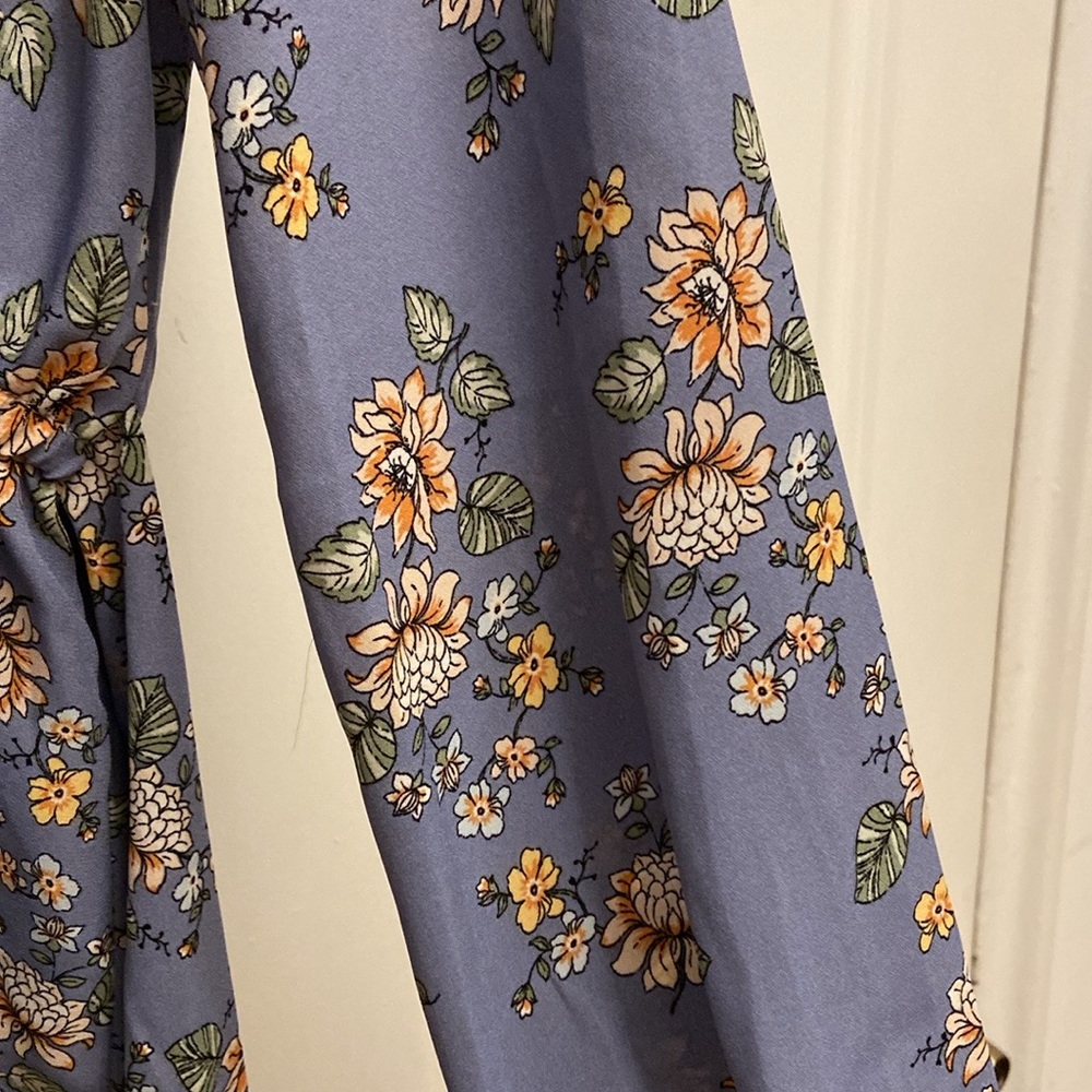 Max Studio flower print blouse - Picture 7 of 10